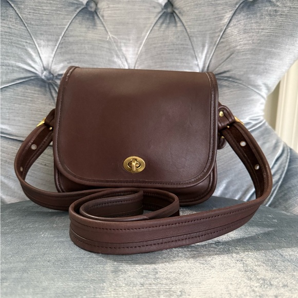 Vintage Coach Legacy Small Flap Field Bag 9965 in Mahogany with HangTag - Picture 3 of 14